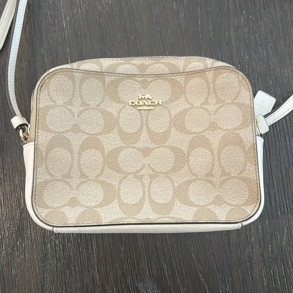Coach Tan Signature Crossbody Bag - Picture 2 of 9